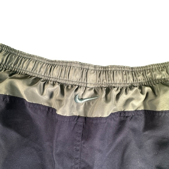 Nike Men's L Swim Trunks Navy Blue Board Shorts Drawstring Lined Pockets - Picture 13 of 13